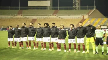 6 لاعبين في الأهلي يواجهون خطر الرحيل ميعاد يناير 2026